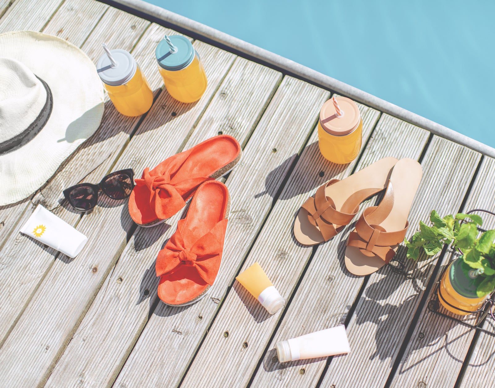 10 Best Clean Sunscreens for Face & Body