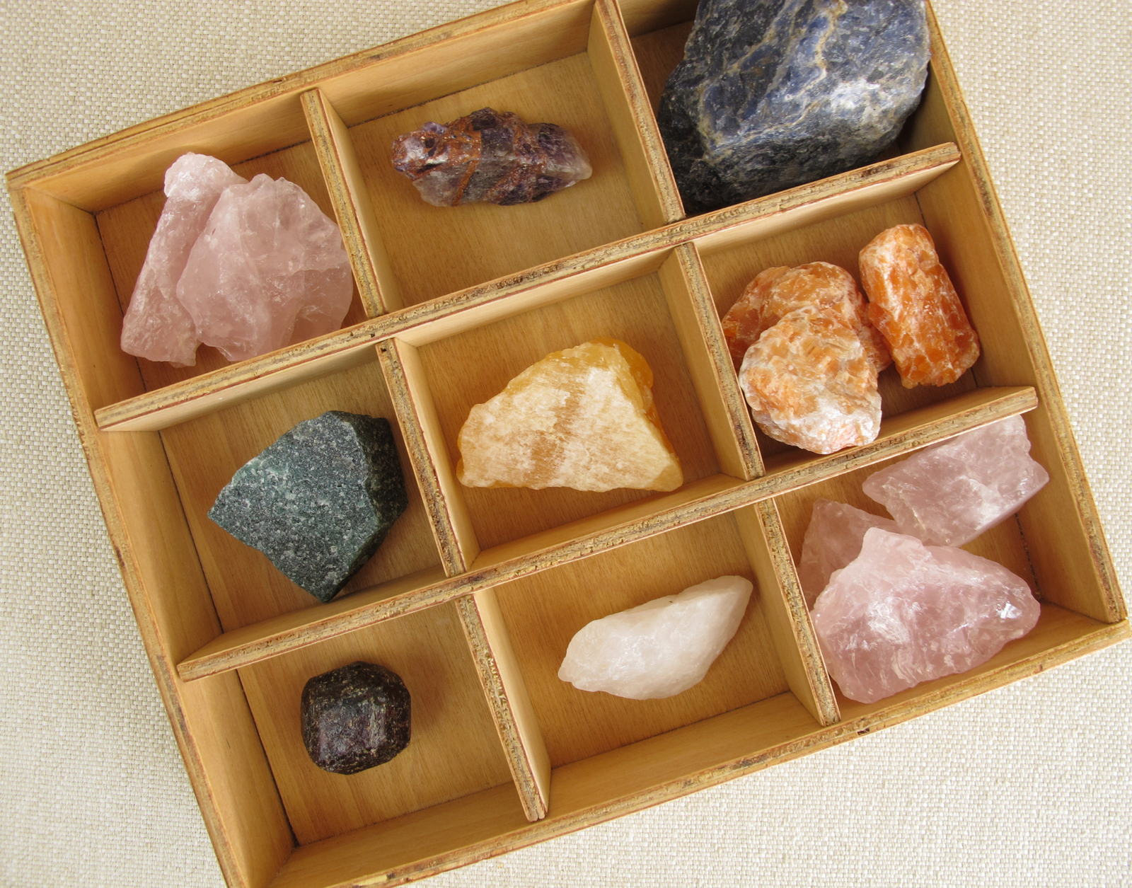 4 Ways to Incorporate Crystals Into Your Beauty Routine