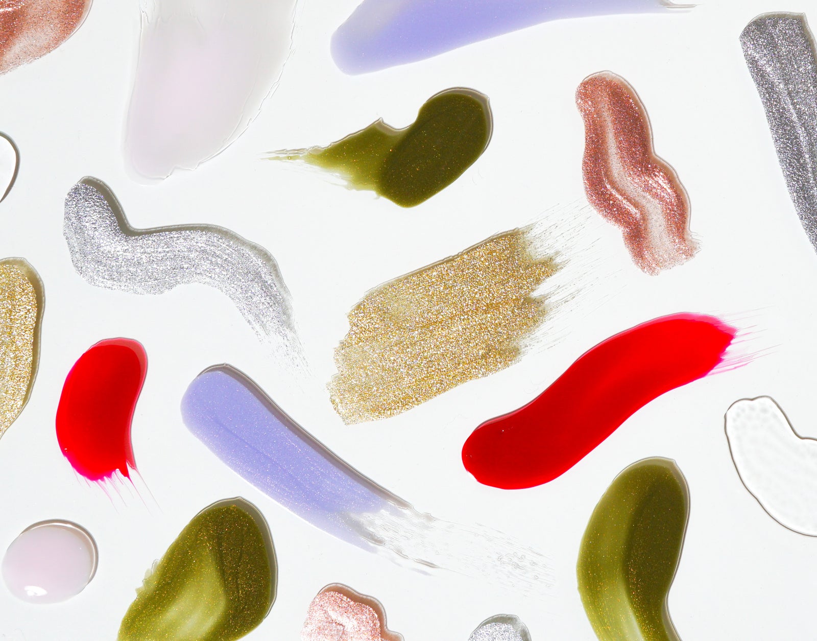 Your Ideal Summer Wardrobe Color Palette & Nail Polish Pairings