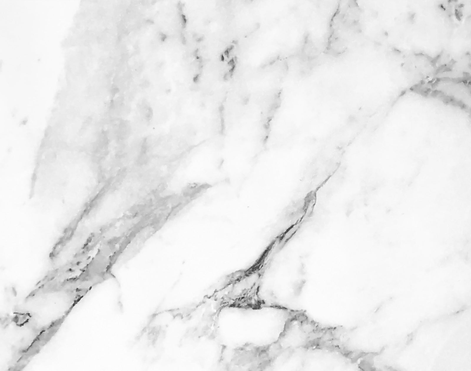 10 Curated Beauty Retailers to Know