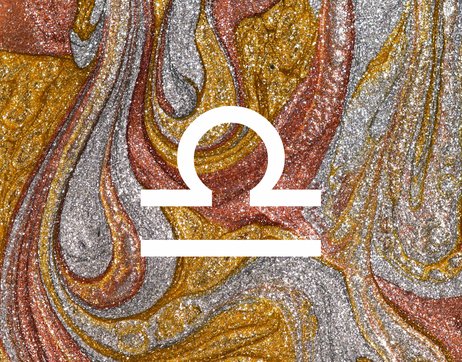 The Libra’s Guide to Transitional Autumn Fashion