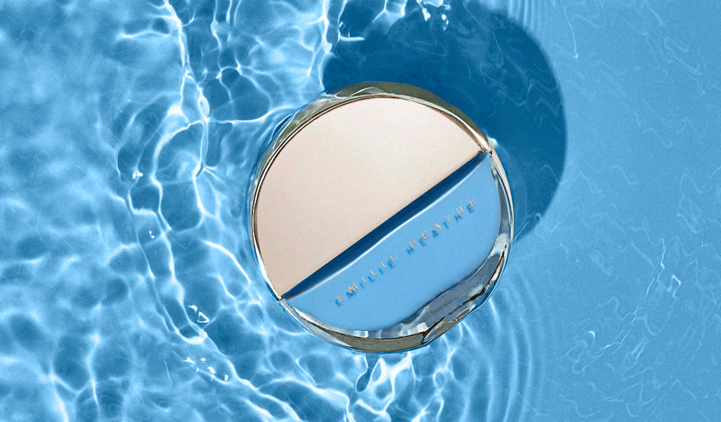 GIF image of Riviera Nail Artist Nail Polish in water.